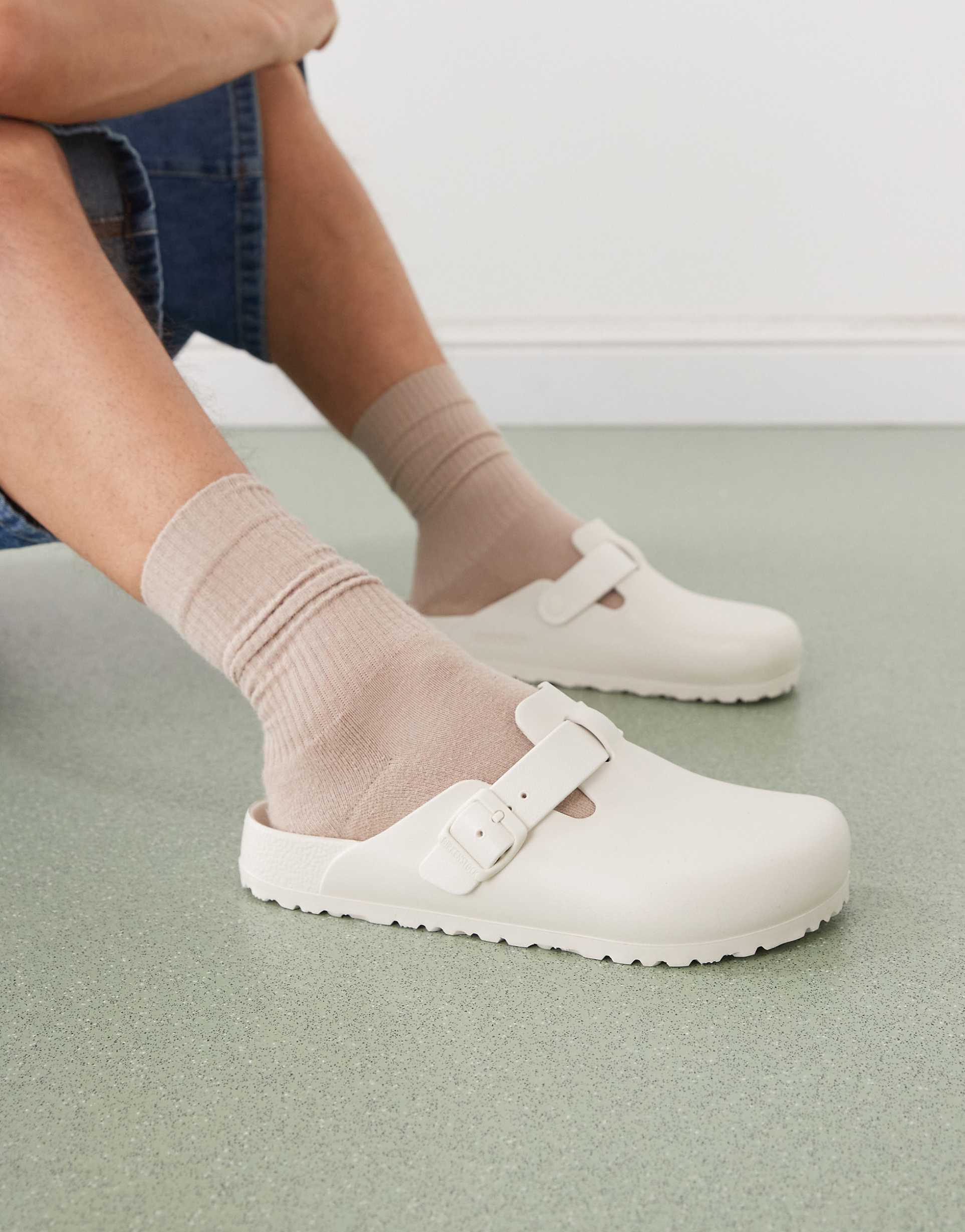 Birkenstock Boston EVA clogs in egg